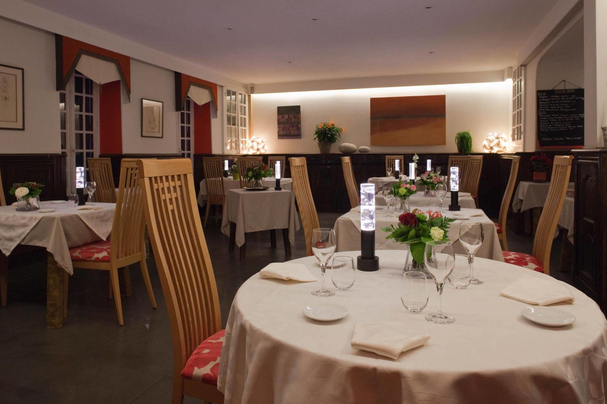 דוארננה Hotel De France - Restaurant L'Insolite מראה חיצוני תמונה